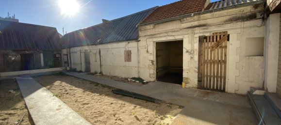 Gewerbliche Immobilie in Vierzon, France 90m², Nr. 93004 12