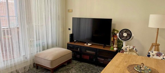 2 bedrooms Apartment in Cornella De Llobregat, Spain No. 170665 3