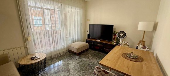 2 bedrooms Apartment in Cornella De Llobregat, Spain No. 170665 2