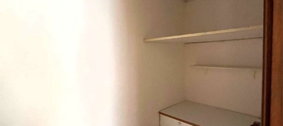 3-salle Appartement à Brindisi, Italy No. 29499 11