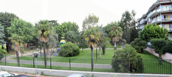 10-salle Bâtiment à Frattamaggiore, Italy No. 18530 21