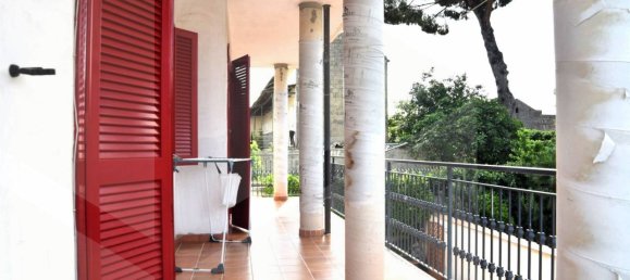 10-salle Bâtiment à Frattamaggiore, Italy No. 18530 24