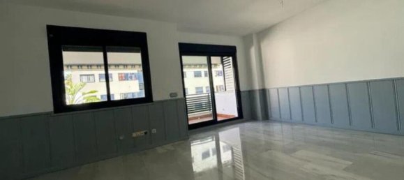 3 غرف نوم شقة في Estepona, Spain رقم 185067 2