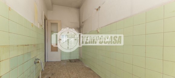2 Schlafzimmer Wohnung in Rome, Italy, Nr. 122843 41