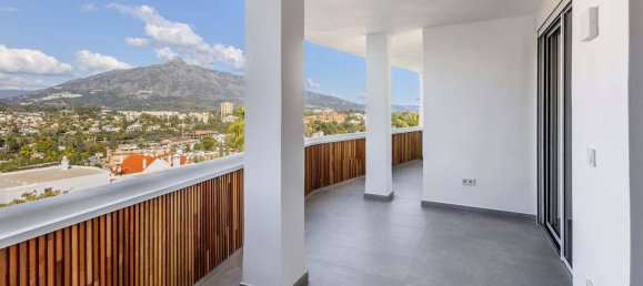 2 bedrooms Penthouse in Marbella, Spain No. 123138 35