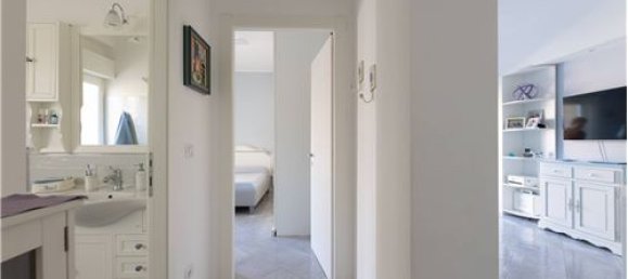 1 bedroom Apartment in Rome, Italy No. 294246 16