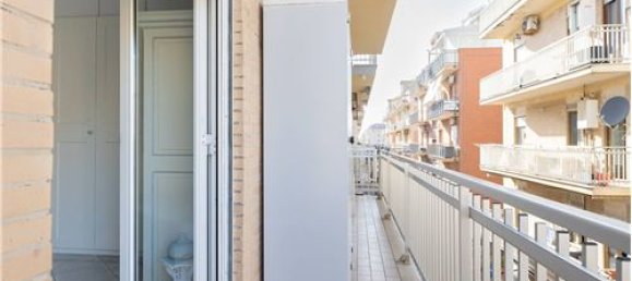 1 bedroom Apartment in Rome, Italy No. 294246 20