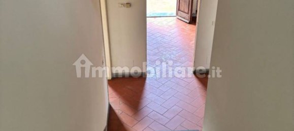 3 bedrooms House in Empoli, Italy No. 16554 11