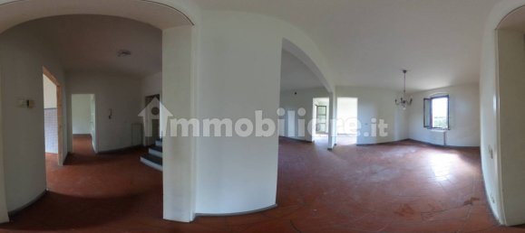 3 bedrooms House in Empoli, Italy No. 16554 8