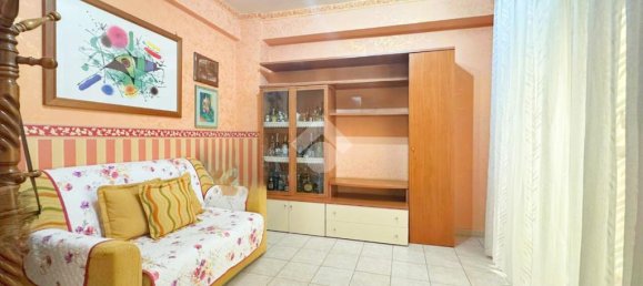 Apartamento de 2 dormitorios en San Severo, Italy No. 263983 6