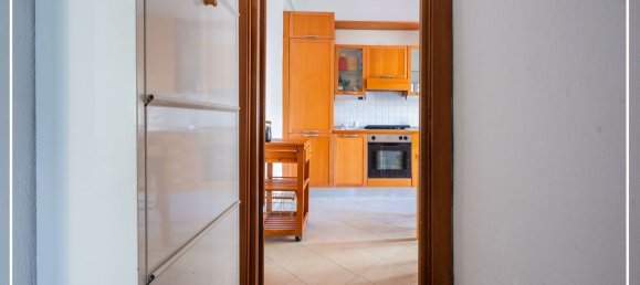 5 bedrooms Apartment in Genoa, Italy No. 347326 2