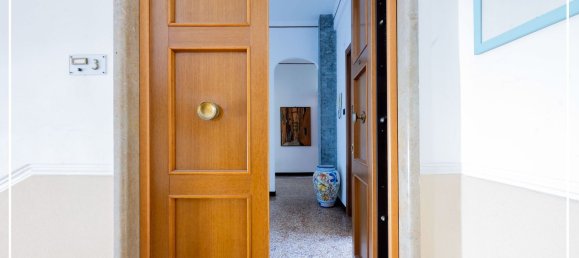 5 bedrooms Apartment in Genoa, Italy No. 347326 27