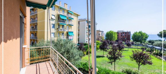 5 bedrooms Apartment in Genoa, Italy No. 347326 25