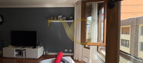 Apartamento de 2 dormitorios en Gijón, Spain No. 172726 21