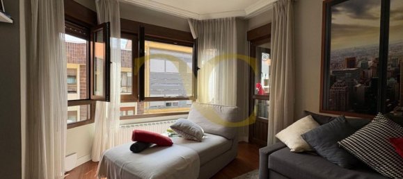 Apartamento de 2 dormitorios en Gijón, Spain No. 172726 12