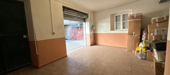 Lagerhaus in Genoa, Italy 65m², Nr. 257649 30