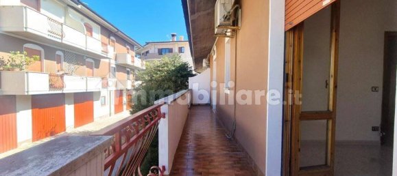 4 chambres Appartement à Penne, Italy No. 35014 13