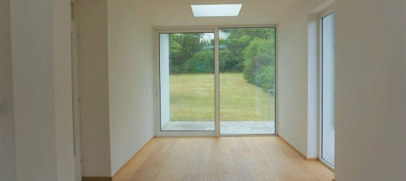 7-salle Villa à Hinterbruhl, Austria No. 256784 2