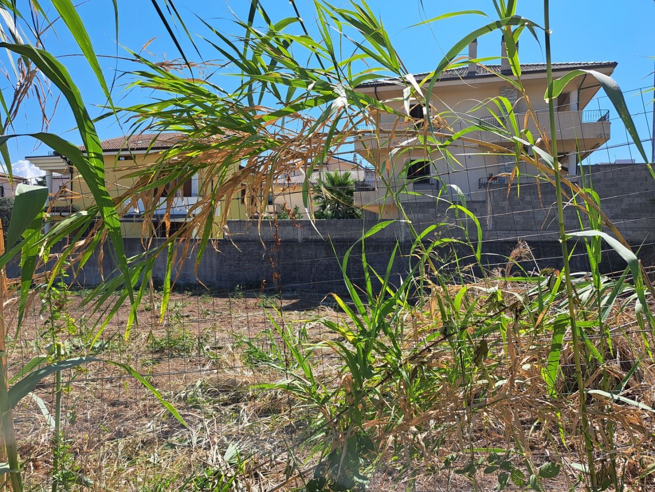  قطعة أرض في Gioia Tauro, Italy رقم 323295