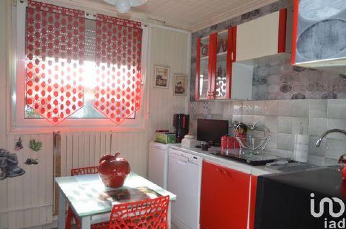 Apartamento com 3 quartos em condomínio em Longuyon, France N.º 7175