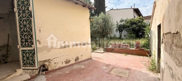 Квартира с 3 спальнями в Флоренция, Италия № 331228 29