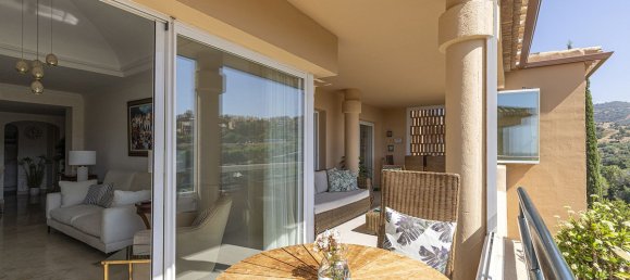 Ático de 2 dormitorios en Marbella, Spain No. 247500 18