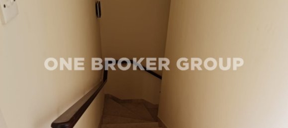 2 bedrooms Villa in Dubai, UAE No. 1753 6