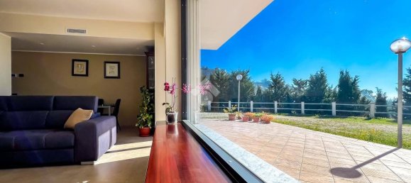 4 غرف نوم فيلا في Formia, Italy رقم 276394 12