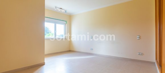 Вилла с 4 спальнями в Лоле, Португалия № 127810 30