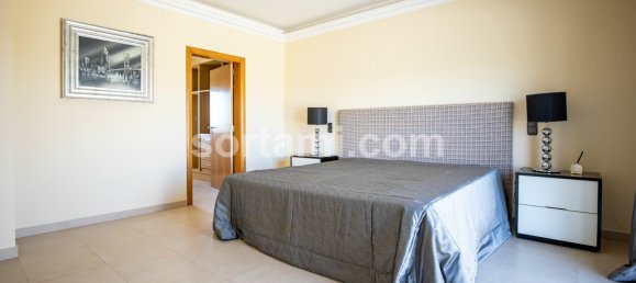 Вилла с 4 спальнями в Лоле, Португалия № 127810 24