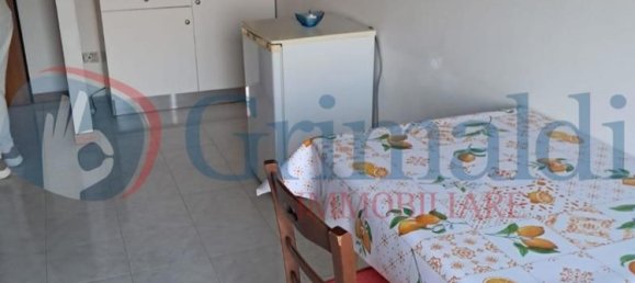 2 rooms Apartment in Perugia, Italy No. 82190 3