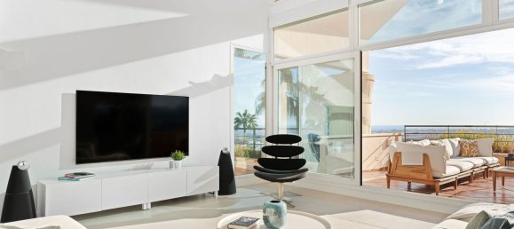 3 bedrooms Penthouse in Marbella, Spain No. 133949 4