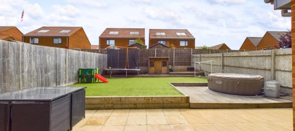 3 bedrooms House in Bordon, United Kingdom No. 13805 21