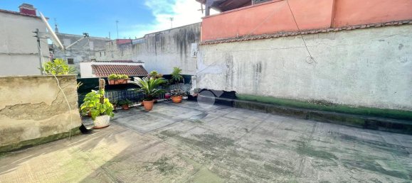 3 rooms Apartment in Calvizzano, Italy No. 136542 5