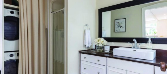 4 bedrooms House in Niagara-on-the-Lake, Canada No. 147 12