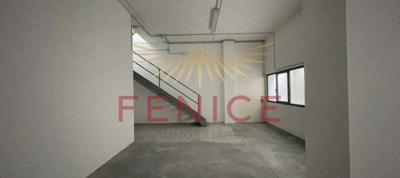 2 rooms Commercial property in Montebelluna, Italy No. 325891 14