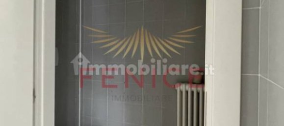 2 rooms Commercial property in Montebelluna, Italy No. 325891 12