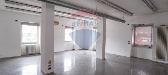 5-salle Propriété commerciale à Mapello, Italy No. 311667 20