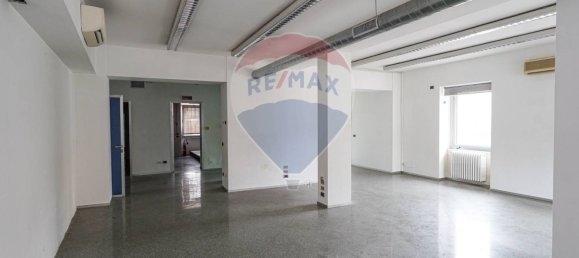 5-salle Propriété commerciale à Mapello, Italy No. 311667 4