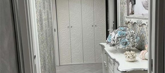 3 rooms Apartment in Torre Annunziata, Italy No. 13970 7