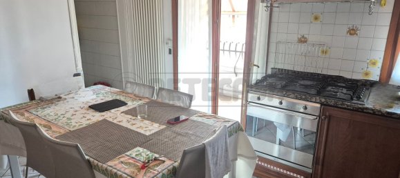 2 Schlafzimmer Doppelhaus in Vicenza, Italy, Nr. 332510 7