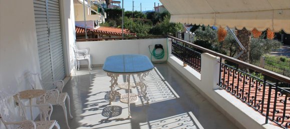 4 chambres Propriété commerciale à Kalyvia Thorikou, Greece No. 7463 10