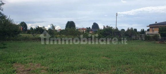 1770m² Land in Robecchetto con Induno, Italy No. 153462 2