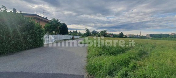 1770m² Land in Robecchetto con Induno, Italy No. 153462 4