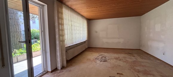 8 rooms Townhouse in Stuttgart, Germany No. 371338 9