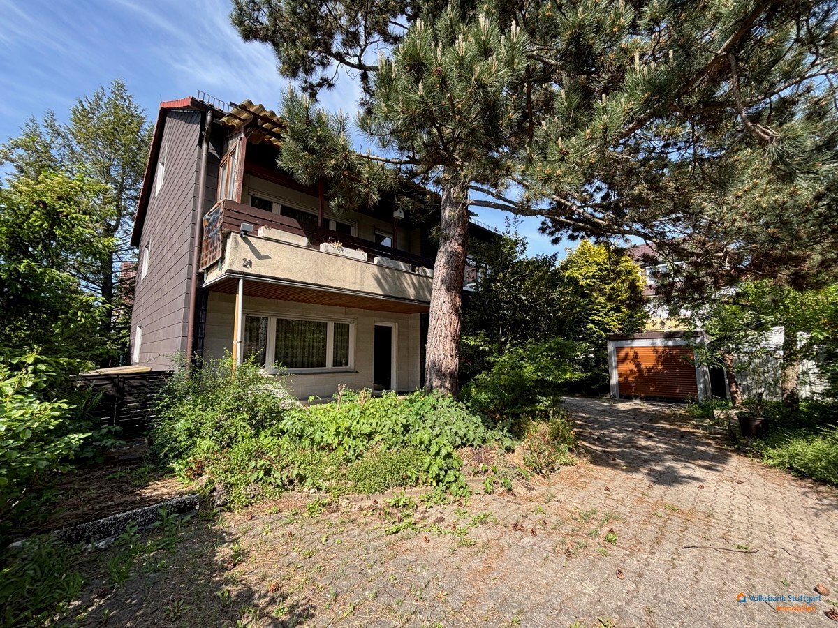 8 rooms Townhouse in Stuttgart, Germany No. 371338