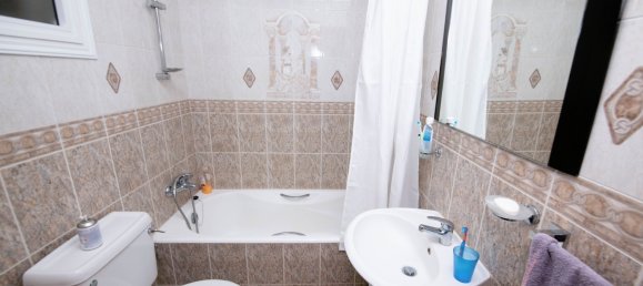 2 Schlafzimmer Wohnung in Paphos, Cyprus, Nr. 22570 9