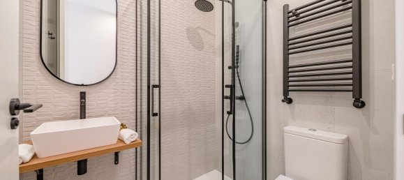 2 bedrooms Apartment in Madrid, Spain No. 82339 12