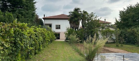 3 chambres Maison à Udine, Italy No. 353865 9