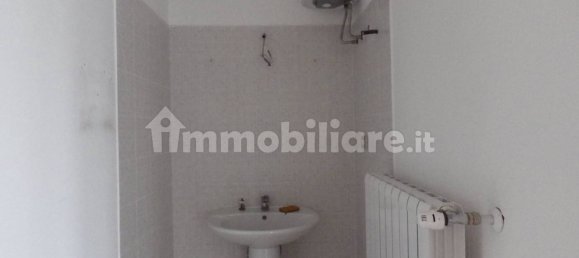 Офис с 1 комнатой в Роста, Италия № 89325 5